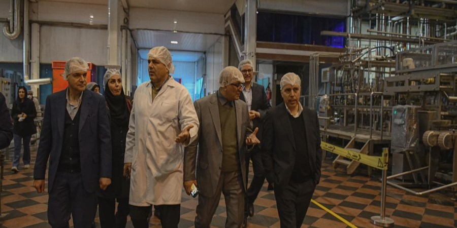 بازدید مدیران ارشد بانك صنعت و معدن از شركت دومینو