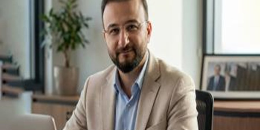 بانک توسعه صادرات ایران؛ پشتیبان بنگاه‌های تولیدی در مسیر ورود به بازارهای جهانی