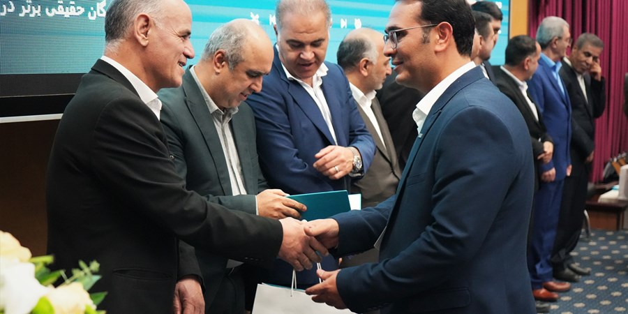 شبکه فروش موتور محرک رشد بیمه دی