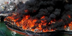 آتشسوزی ۱۰ فروند شناور در اسکله جوادالائمه پارسیان