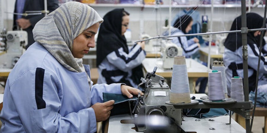 سهم بنگاه های خرد از بازار کار رسمی چقدر است؟