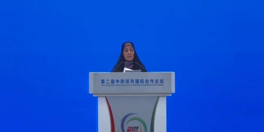 وزیر راه و شهرسازی: راه‌گذر ریل جنوبِ جاده ابریشم تکمیل می‌شود