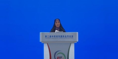 وزیر راه و شهرسازی: راه‌گذر ریل جنوبِ جاده ابریشم تکمیل می‌شود