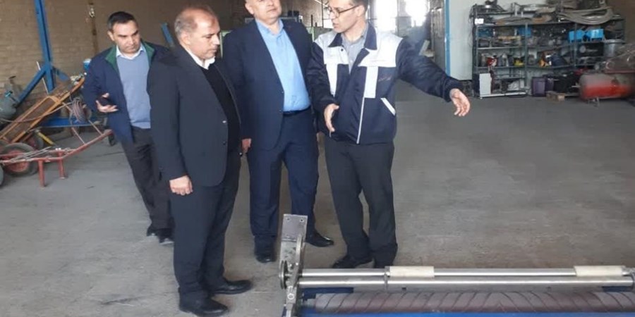 عضو هیات عامل بانك صنعت و معدن در سفر به استان كرمانشاه و بازدید از واحد تولیدی كاغذ معدنی خسروی: حمایت از این طرح، گامی موثر در مسیر توسعه طرح های دوستدار محیط زیست است