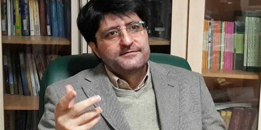 خسروی: جهش اخیر طلا و دلار ریشه اقتصادی ندارد