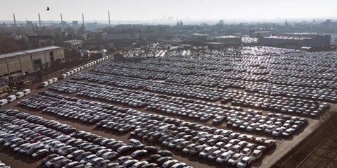 یک تعرفه‌گذاری پرحاشیه برای واردات خودرو!