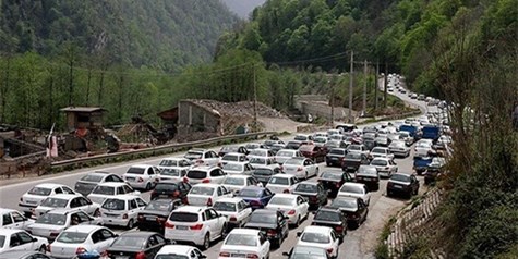 ترافیک پرحجم در جاده‌های شمال/ محدودیت ترافیکی اعمال نمی‌شود