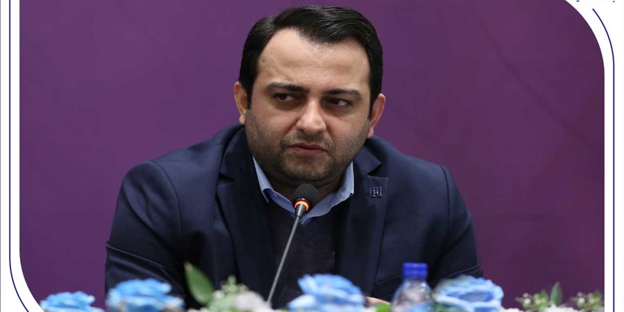 نخستین همایش هم‌اندیشی بانک صادرات ایران با فعالان صنعت پتروشیمی برگزار شد/ محسن سیفی: بانک صادرات ایران به‌دنبال تعامل راهبردی و پایدار با صنعت پتروشیمی است