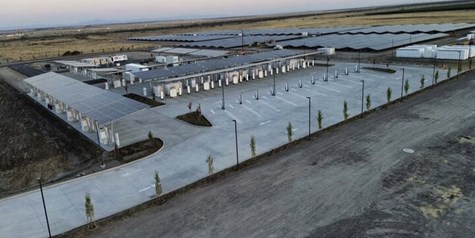 تسلا بزرگترین سایت سوپرشارژر جهان را افتتاح کرد