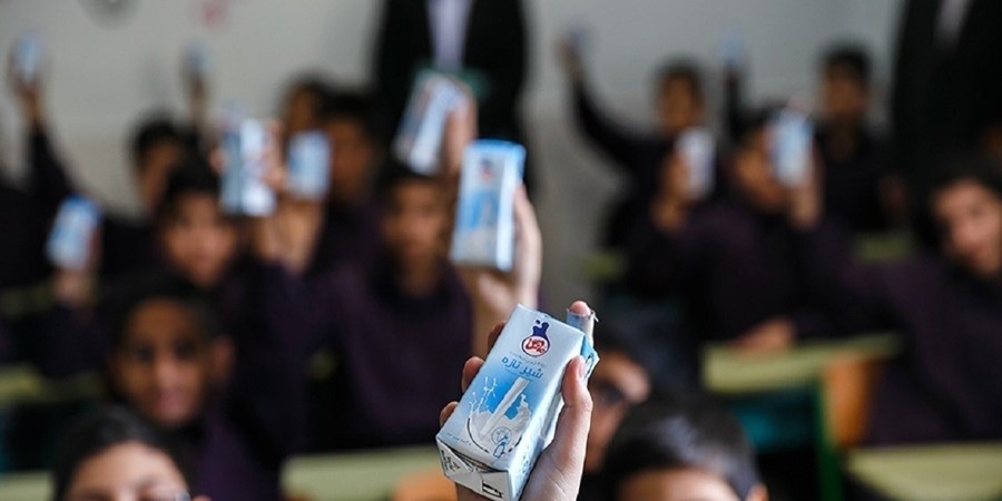 توزیع شیرمدارس در آینده نزدیک اجرا می‌شود