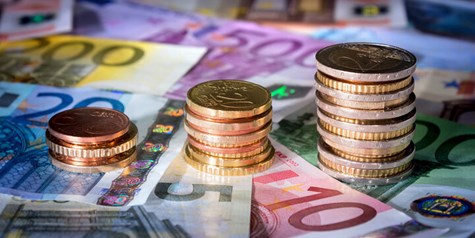 اروپایی‌ها چه میزان پرداخت نقدی دارند؟