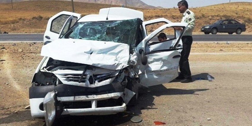تصادف در آزادراه امیرکبیر کاشان یک کشته و سه مصدوم برجا گذاشت