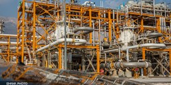 هشدار درباره کسری منابع هدفمندی؛ پتروشیمی‌ها 200 همت بدهی خود را ندادند
